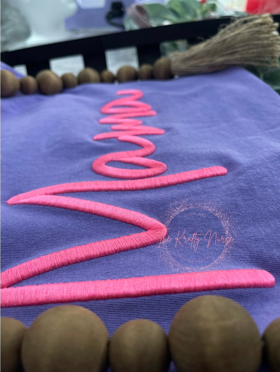 3D EMBROIDERED MAMA