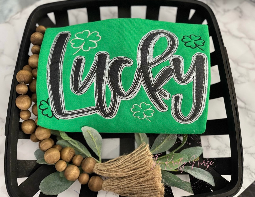 LUCKY SHAMROCK APPLIQUÉ