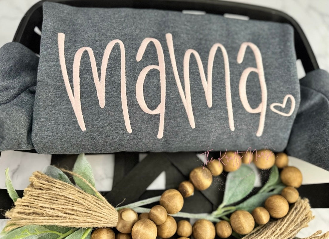 EMBROIDERED MAMA HEART SWEATSHIRT
