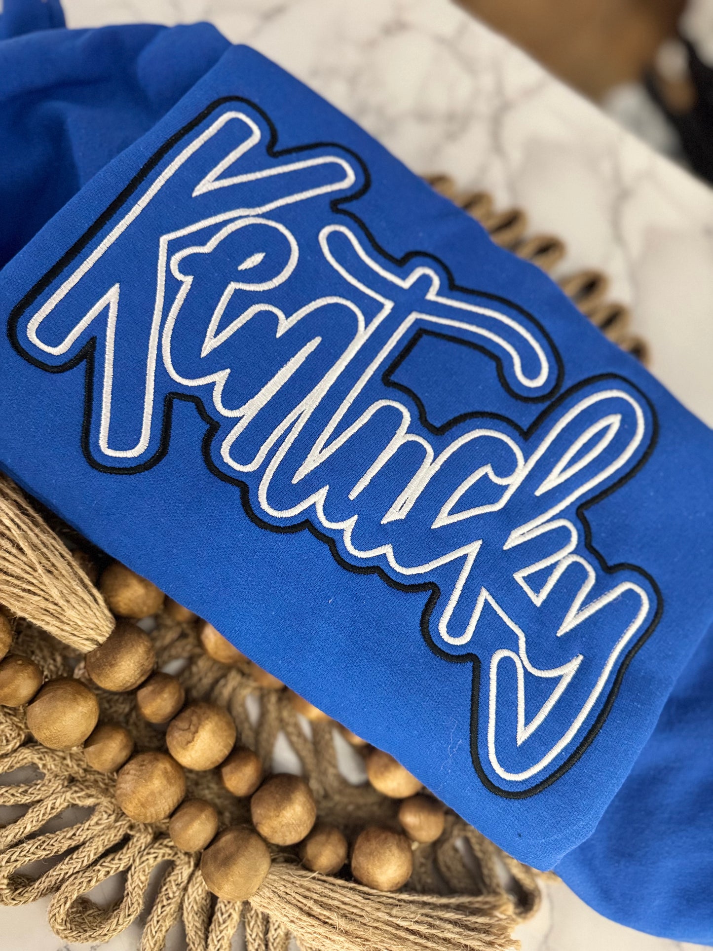 EMBROIDERED DOUBLE STACK KENTUCKY SWEATSHIRT